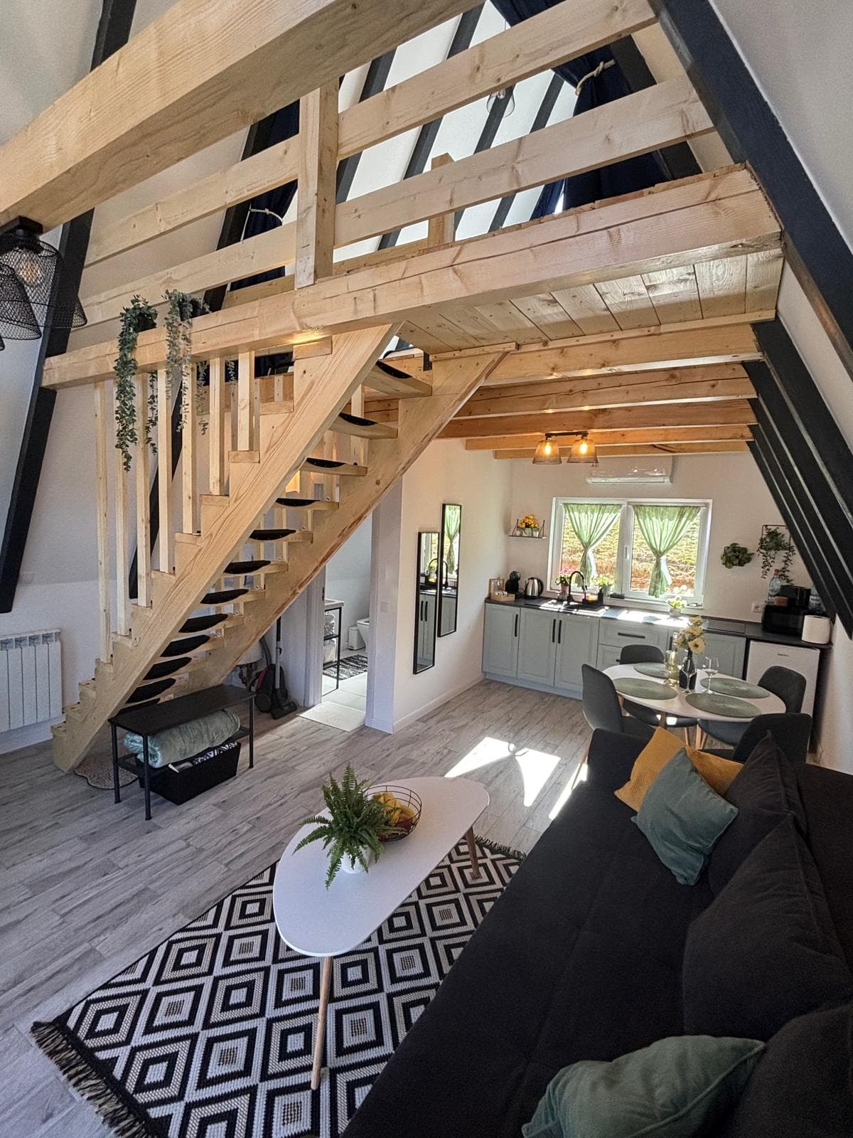 Noor A-Frame